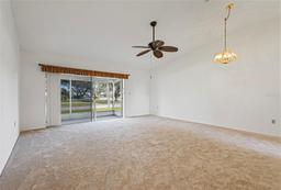 Picture of 3902 36Th Avenue Drive W, Bradenton, FL 34205