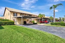 Picture of 410 Mission Trail E Unit H, Venice, FL 34285