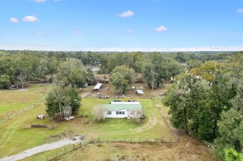 Picture of 1478 E C 462, Wildwood FL 34785