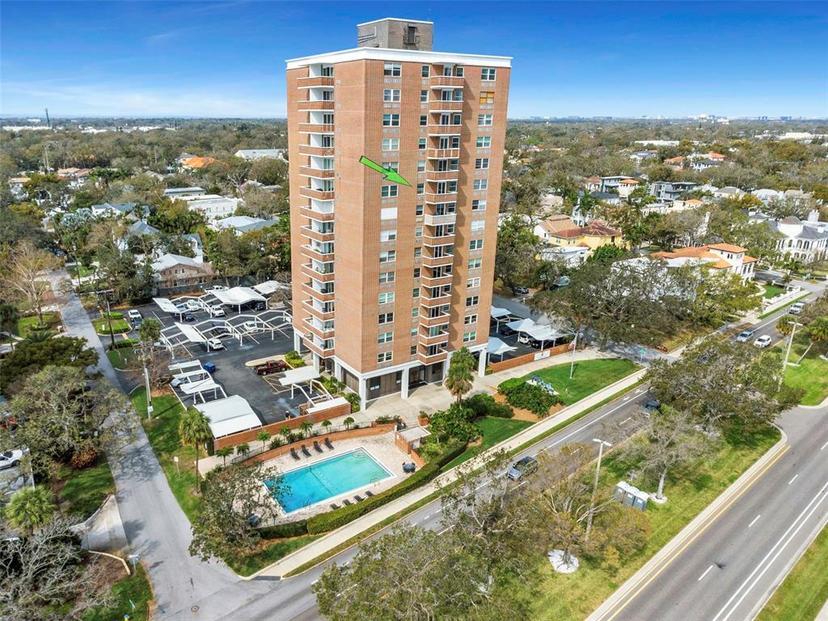 Picture of 4015 Bayshore Boulevard Unit 11A, Tampa FL 33611