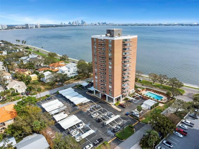 Picture of 4015 Bayshore Boulevard Unit 11A, Tampa FL 33611