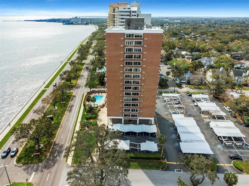 Picture of 4015 Bayshore Boulevard Unit 11A, Tampa FL 33611
