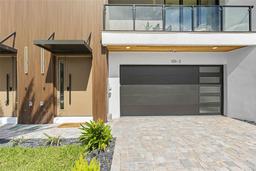Picture of 101 W Warren Avenue Unit 1, Tampa, FL 33602