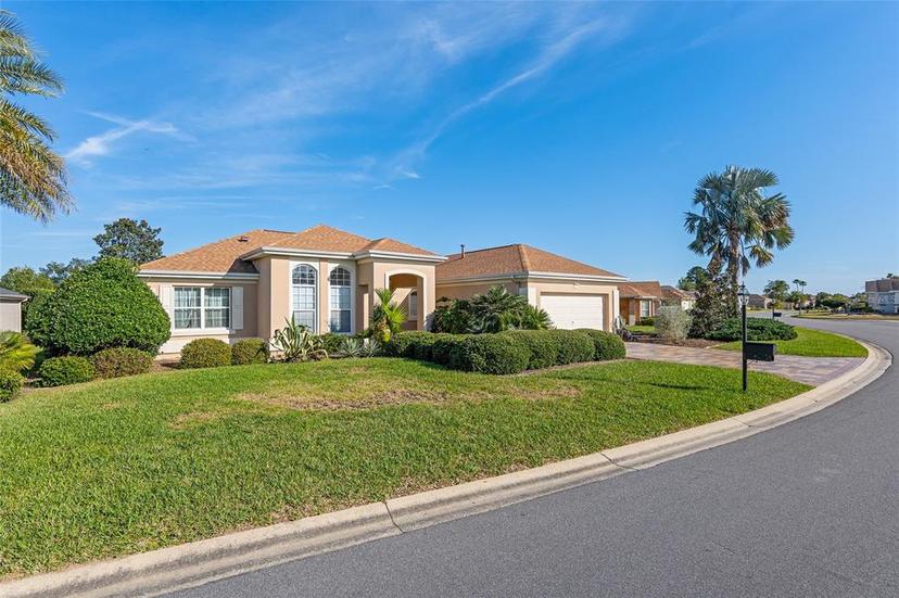 Picture of 12239 SE 92Nd Court Road, Summerfield FL 34491