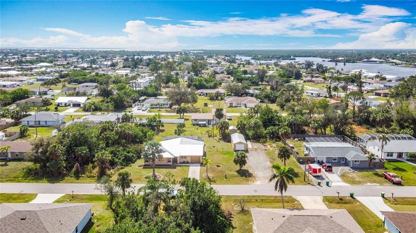 Picture of 521 Fairview Avenue Nw, Port Charlotte FL 33952