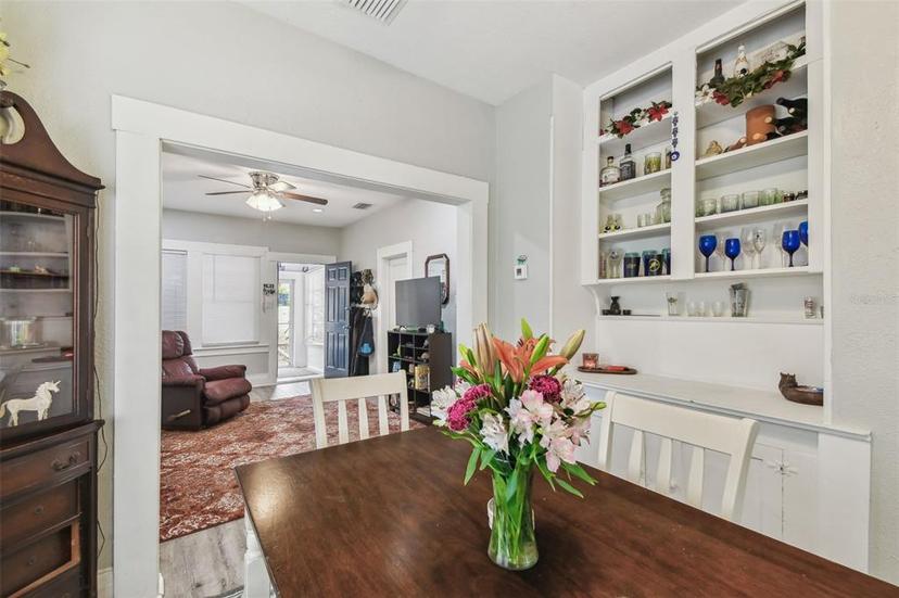 Picture of 8306 N 10Th Street, Tampa FL 33604
