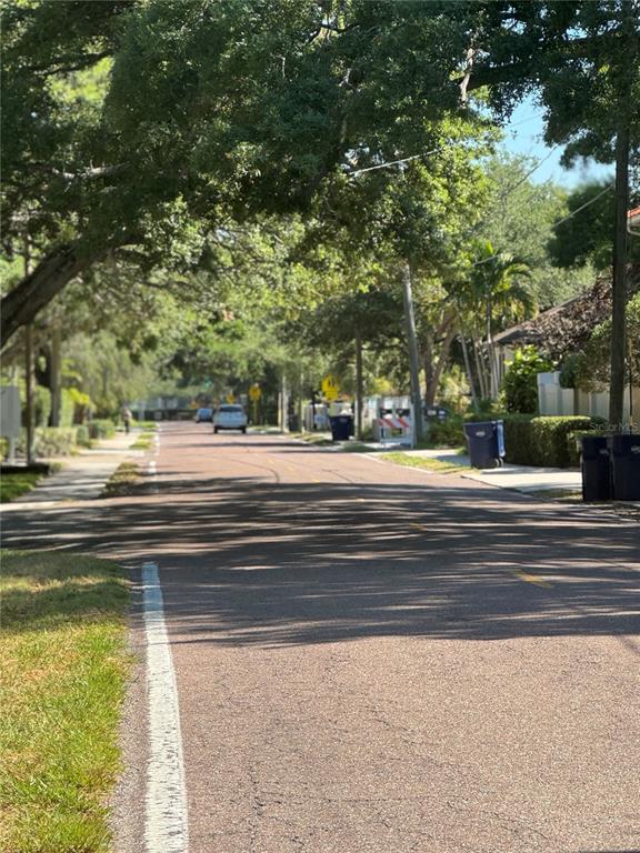 Picture of 5231 Bayshore Boulevard Unit 10, Tampa FL 33611