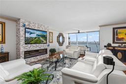 Picture of 435 S Gulfstream Avenue Unit 1103, Sarasota, FL 34236