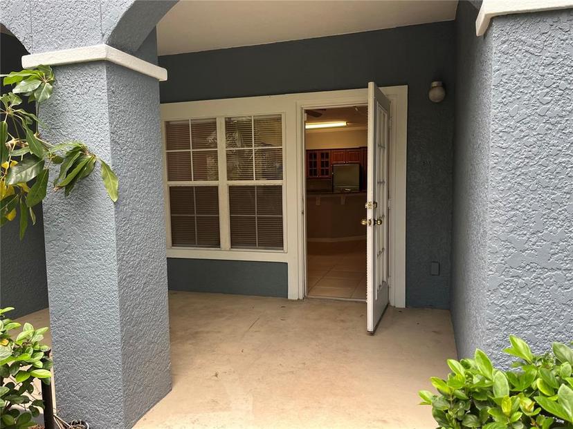 Picture of 3561 Conroy Road Unit 214, Orlando FL 32839