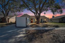 Picture of 1425 Monte Lake Drive, Valrico, FL 33596