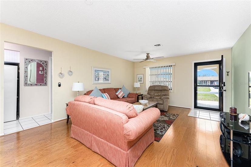 Picture of 204B High Point Drive Unit 204B, Englewood FL 34223