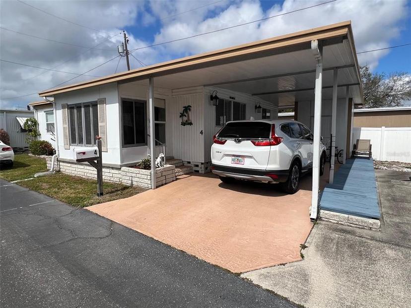 Picture of 12766 Seminole Boulevard Unit 4, Largo FL 33778
