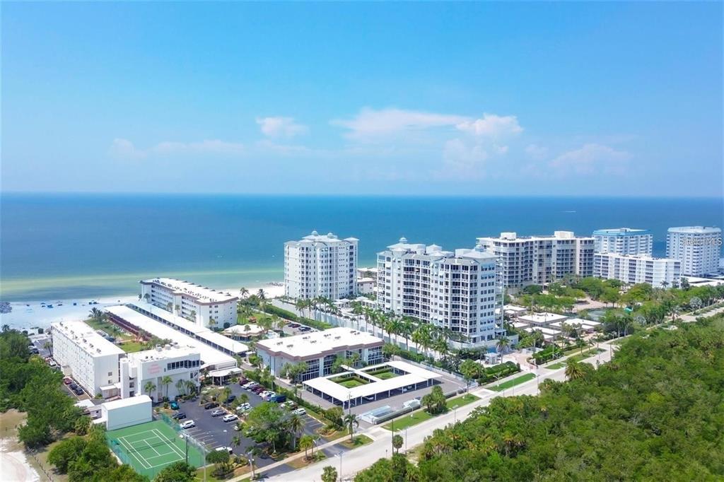 Picture of 2100 Benjamin Franklin Drive Unit 204, Sarasota, FL 34236