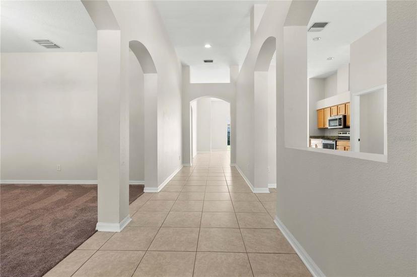 Picture of 11611 Jordans Landing Court, Riverview FL 33569