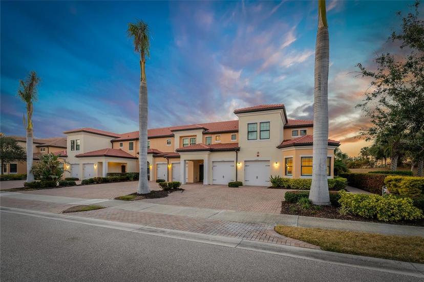 Picture of 23085 Banbury Way Unit 103, Venice FL 34293
