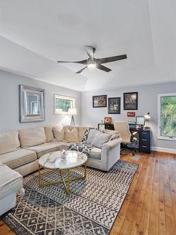 Picture of 4588 Baycedar Lane, Sarasota, FL 34241