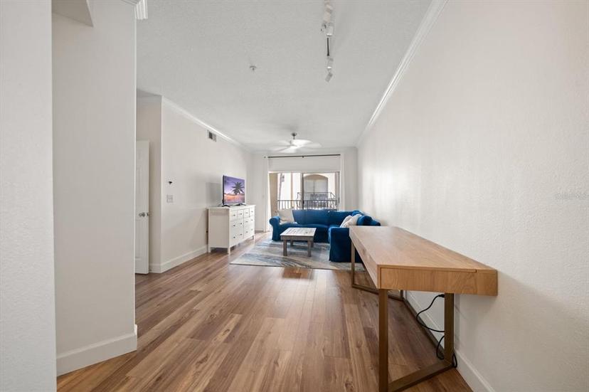 Picture of 501 Knights Run Avenue Unit 2101, Tampa FL 33602