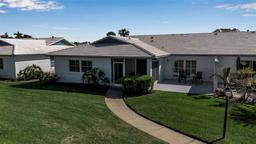 Picture of 7402 9Th Ave W Unit 7402, Bradenton, FL 34209