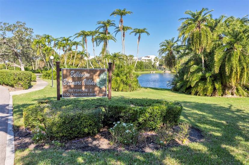 Picture of 100 Oakmont Lane Unit 112, Belleair FL 33756