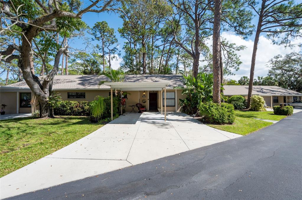 Picture of 4843 Village Gardens Drive Unit 176, Sarasota, FL 34234