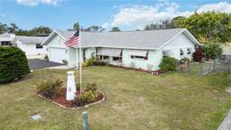 Picture of 1582 Overbrook Road, Englewood, FL 34223