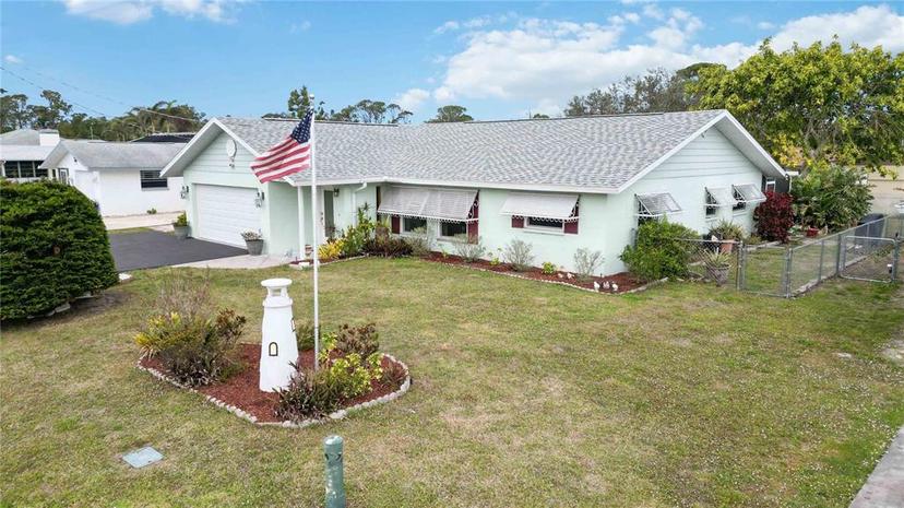 Picture of 1582 Overbrook Road, Englewood FL 34223