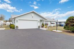 Picture of 1582 Overbrook Road, Englewood, FL 34223