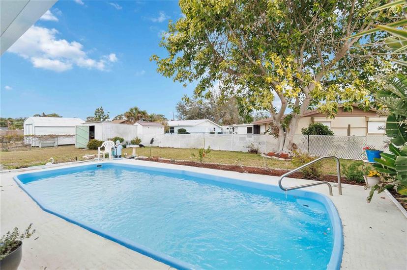 Picture of 1582 Overbrook Road, Englewood FL 34223