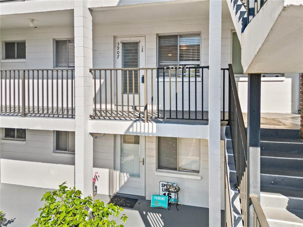 Picture of 5907 Garden Lane Unit H26, Bradenton, FL 34207