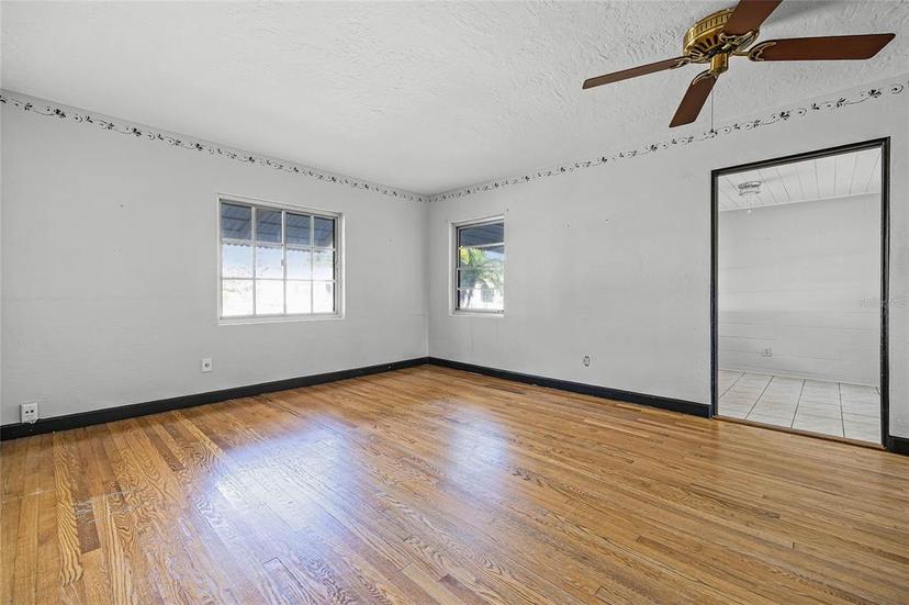 Picture of 303 S Forest Avenue, Orlando FL 32803