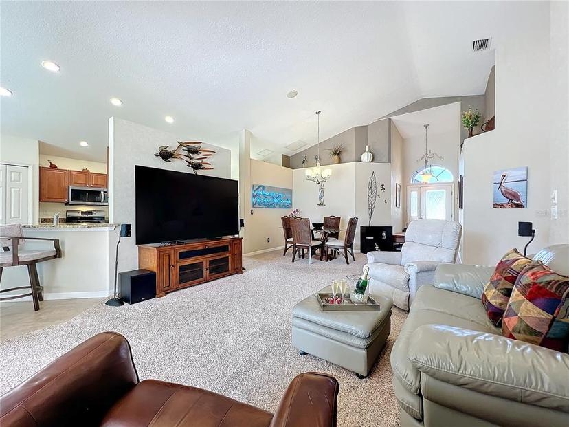 Picture of 5242 Highbury Circle, Sarasota FL 34238