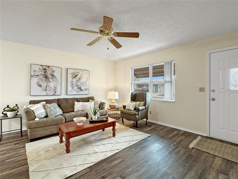 Picture of 9737 36Th Way N, Pinellas Park FL 33782