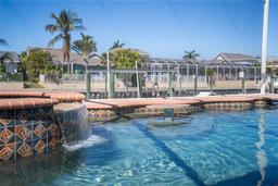 Picture of 428 Islebay Drive, Apollo Beach, FL 33572