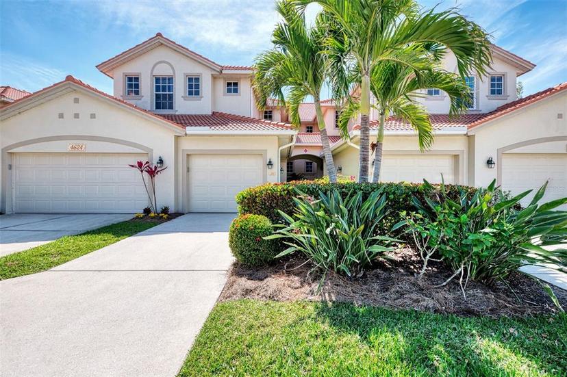Picture of 4624 Club Drive Unit G201, Port Charlotte FL 33953