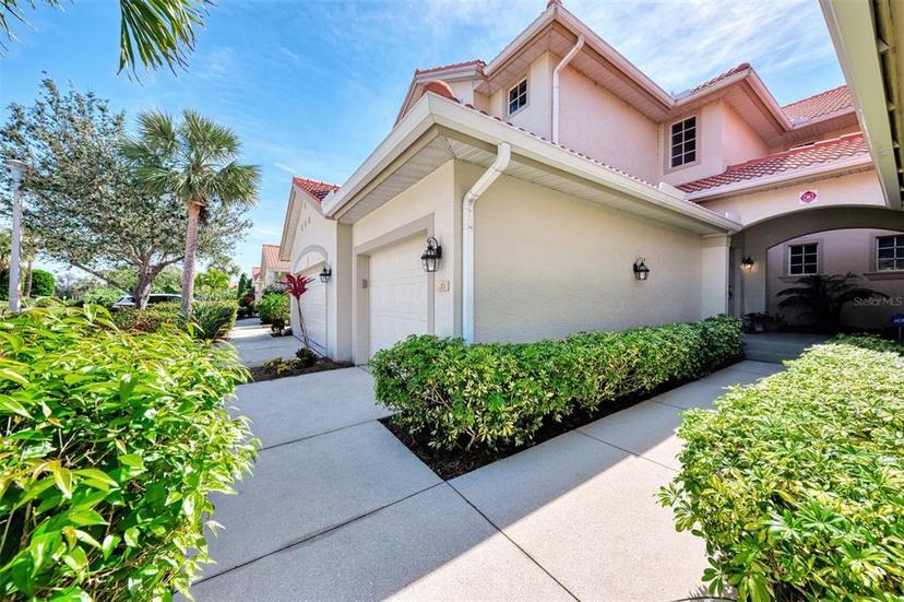 Picture of 4624 Club Drive Unit G201, Port Charlotte FL 33953
