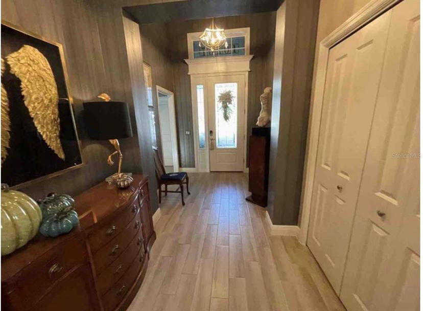 Picture of 10267 Julia Isles Avenue, Oxford FL 34484