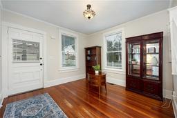 Picture of 415 W Rich Avenue, Deland, FL 32720