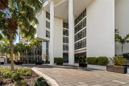 Picture of 175 1St Street S Unit 1104, St Petersburg, FL 33701