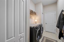 Picture of 11981 Hunters Creek Road, Venice, FL 34293