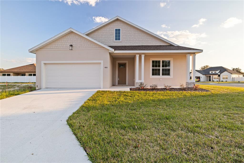 Picture of 4720 SE 25Th Loop, Ocala, FL 34480