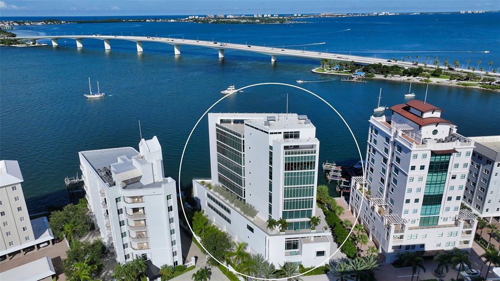 Picture of 280 Golden Gate Point Unit 400, Sarasota, FL 34236