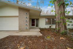 Picture of 30713 George Drive, Tavares, FL 32778