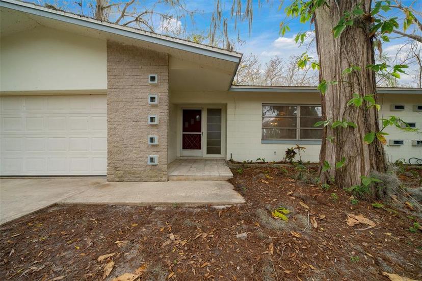 Picture of 30713 George Drive, Tavares FL 32778