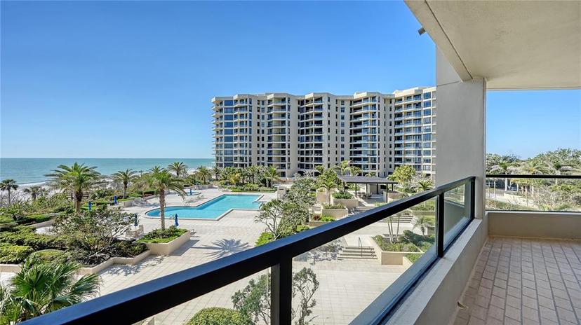 Picture of 1211 Gulf Of Mexico Drive Unit 207, Longboat Key FL 34228