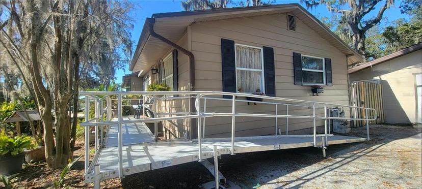 Picture of 6825 Main Street, New Port Richey FL 34653