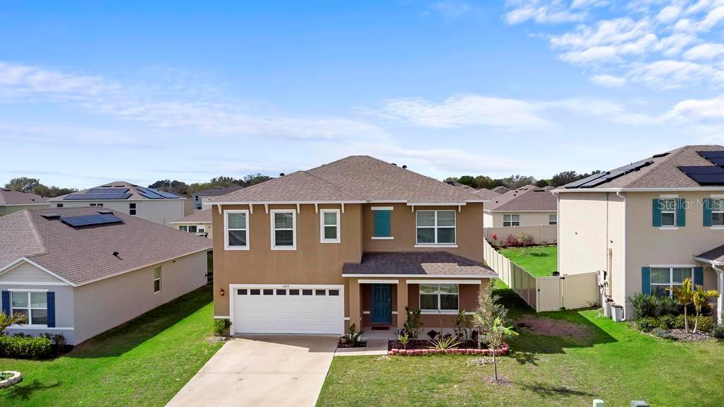 Picture of 2024 Griffin Oaks Way, Tavares, FL 32778