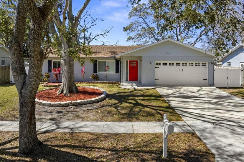Picture of 1582 Sandalwood Drive, Dunedin FL 34698