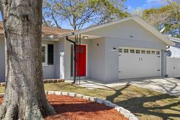 Picture of 1582 Sandalwood Drive, Dunedin, FL 34698