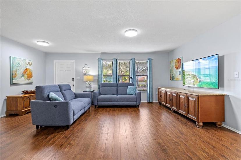 Picture of 6929 Arbor Oaks Circle, Bradenton FL 34209