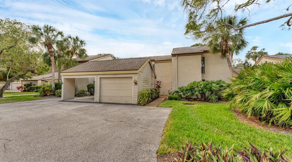Picture of 4318 Woodmans Chart Unit 136, Sarasota, FL 34235